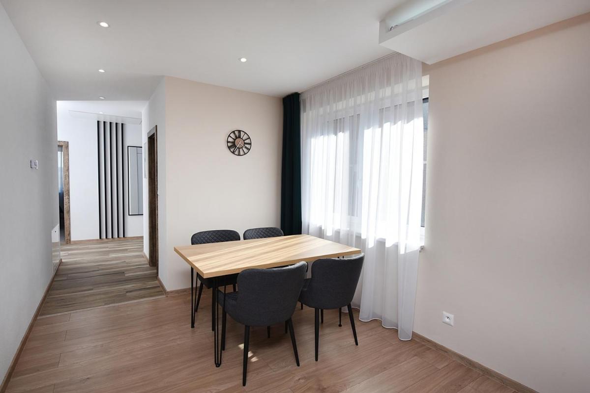 Apartmany Virbo 브르보우 외부 사진