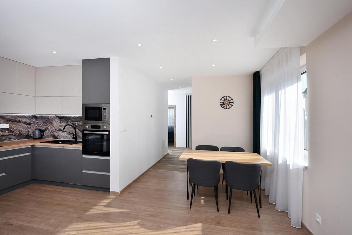 Apartmany Virbo 브르보우 외부 사진
